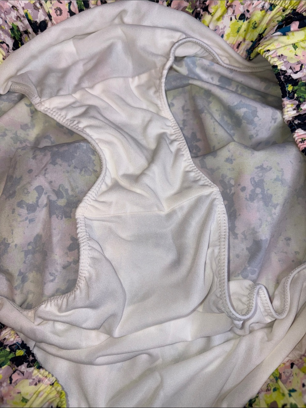 Old Navy Active Strechtech Go Dry Neon Floral Built in Panties Shorts Size 2X - Picture 7 of 12